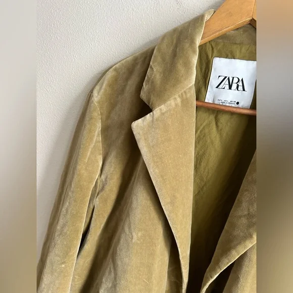 ZARA VELVET COAT ZW COLLECTION - Picture 9 of 16